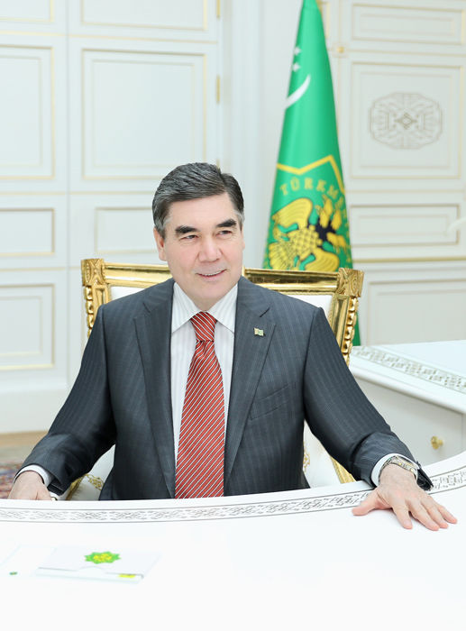 Türkmenistanyň Prezidenti sanly wideoaragatnaşyk arkaly iş maslahatyny geçirdi