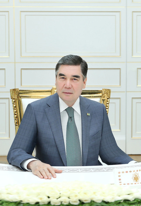 Türkmenistanyň Prezidenti sanly wideoaragatnaşyk arkaly iş maslahatyny geçirdi