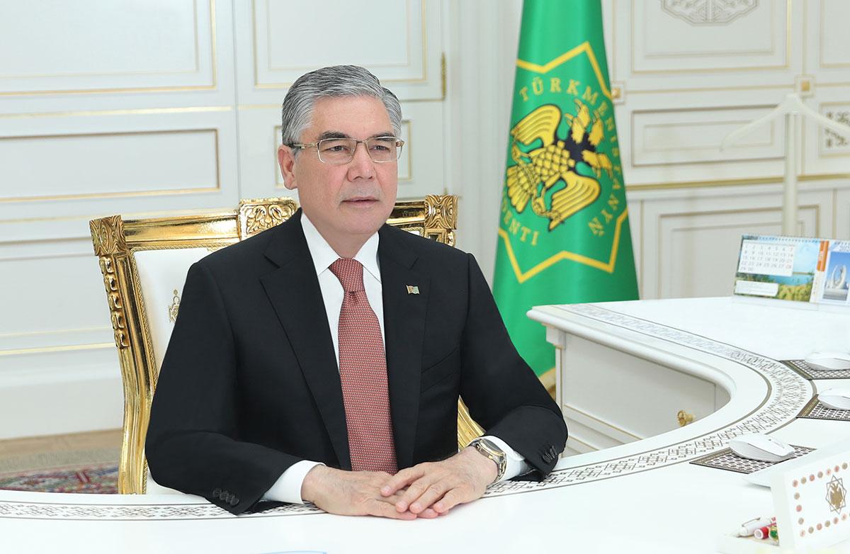 Türkmenistanyň Prezidenti sanly wideoaragatnaşyk arkaly iş maslahatyny geçirdi