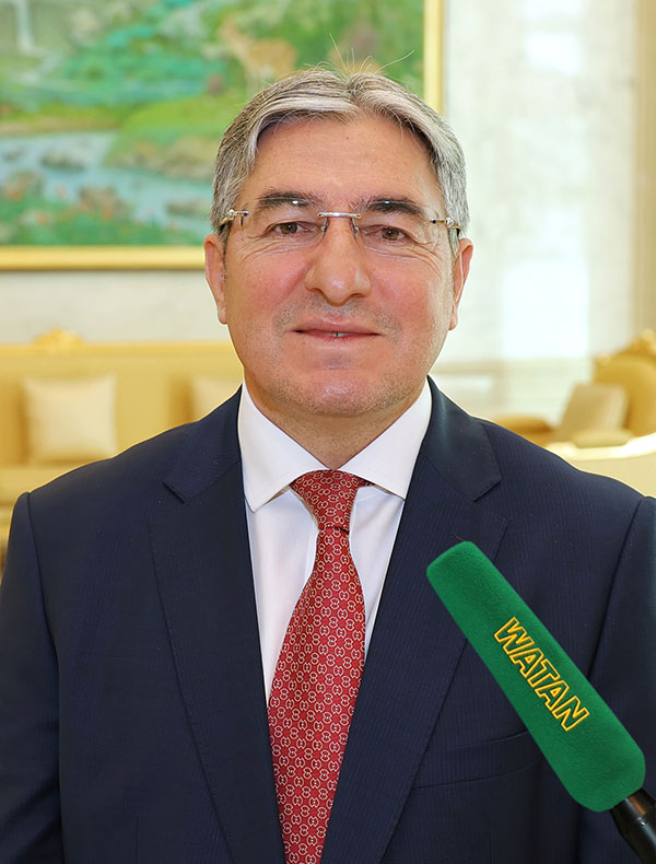 Türkmenistanyň Prezidenti Türkiýe Respublikasynyň Adatdan daşary we Doly ygtyýarly ilçisini kabul etdi
