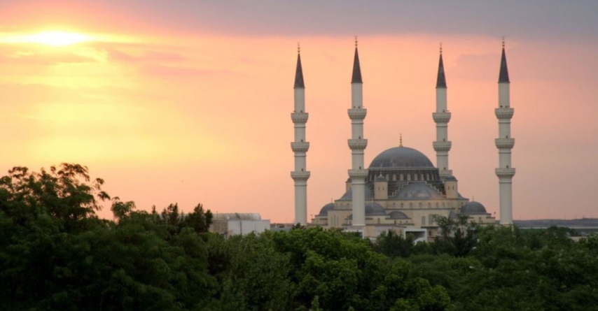 Türkmenistanyň Prezidentiniň Permany Oraza baýramyny bellemek hakynda