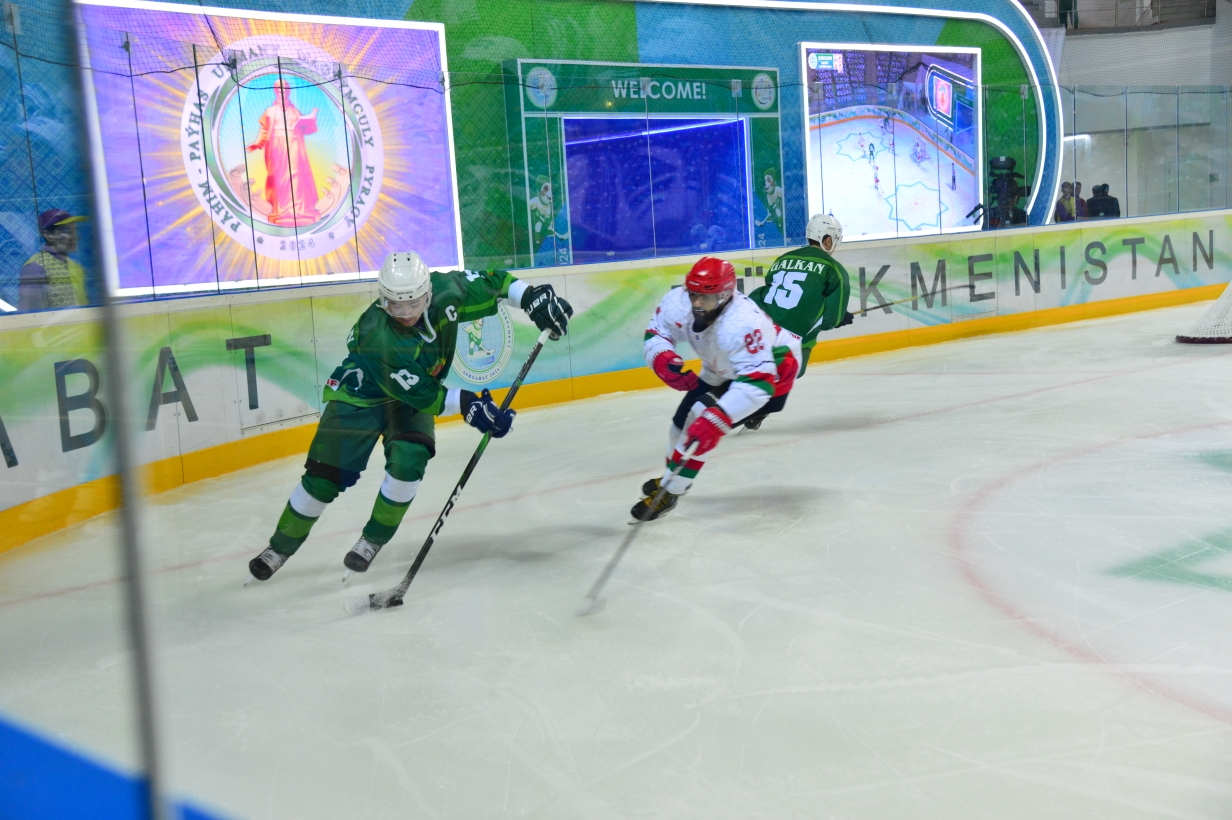 Watan goragçylaryny begendirýän «Galkan»