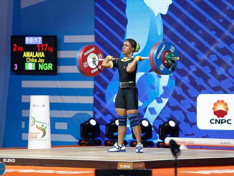 Ýaryşlar badalga aldy