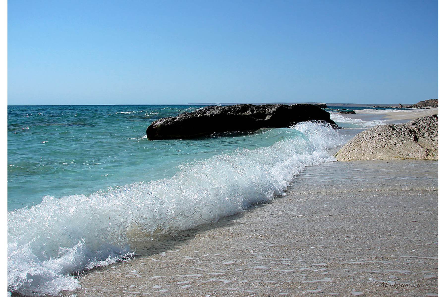 Ynsanperwerlik ýörelgelerine eýerip