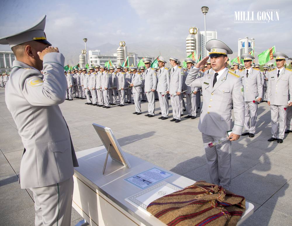«Ýurda gulluk biziň asyl kesbimiz»