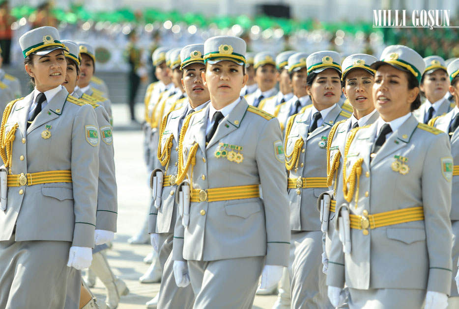 Zenan raýatlar Harby instituta okuwa kabul ediler