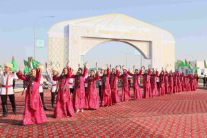 Ahal welaýatynyň Ak bugdaý etrabynyň Öňaldy geňeşliginde täze, döwrebap Döwletli mekan obasy açyldy