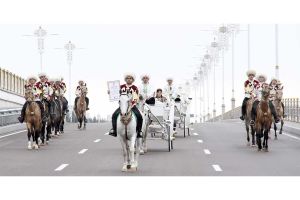 Ahalteke bedewleriniň dünýädäki şan-şöhraty belende galýar