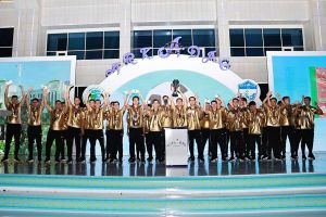 «Arkadag» futbol toparyny sarpalamak dabarasy