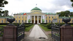 Daşary ýurtly hyzmatdaşlar bilen nobatdaky wideoduşuşyk