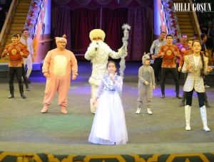 Döwlet sirkinde Täze ýyl mynasybetli dabaraly çäreler geçirildi