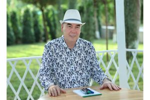 Gahryman Arkadagymyz «Arçman» şypahanasyna bardy