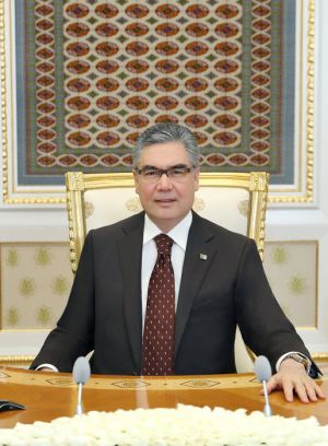 Garaşsyz, baky Bitarap Türkmenistanyň nebitgaz senagaty we geologiýa işgärlerine