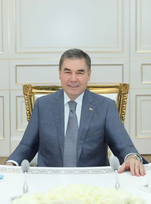 Garaşsyz, hemişelik Bitarap Türkmenistanyň mekdep okuwçylaryna, talyp ýaşlaryna, mugallymlaryna we bilim işgärlerine