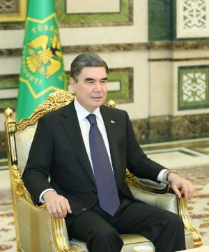 Garaşsyz, hemişelik Bitarap Türkmenistanyň nebitgaz senagaty we geologiýa pudaklarynyň işgärlerine