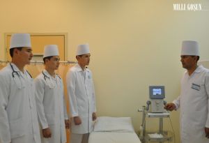 Harby lukman talyplar goşun täliminde