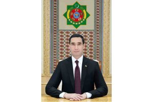 Hormatly Prezidentimiz Alparslan Baýraktary kabul etdi