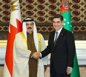 Hormatly Prezidentimiz Gurbanguly Berdimuhamedowyň we Patyşa Hamad Bin Isa Al Halifanyň arasynda gepleşikler geçirildi