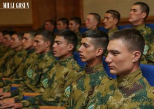 Konstitusion özgertmeleriň ähmiýeti Ýaragly Güýçlerimizde giňden düşündirilýär