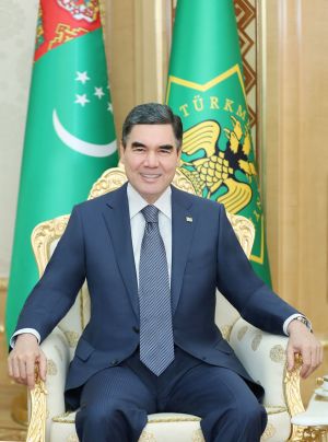 Merkezi Aziýa sebitinde Ykdysady Hyzmatdaşlyk (CAREC) Maksatnamasynyň 17-nji ministrler maslahatyna gatnaşyjylara