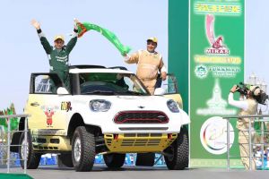 Meýdan mertleri söýýär