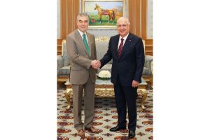 Milli Liderimiz Türkiýe Respublikasynyň milli goranmak ministri bilen duşuşdy