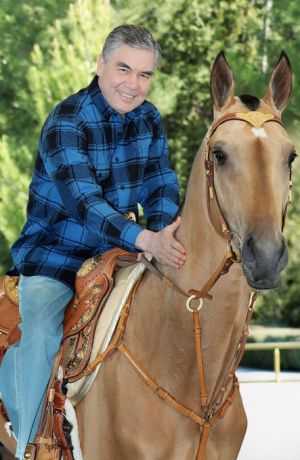 Milli Liderimiz Türkmenistanyň Prezidentiniň Ahalteke atçylyk toplumyna bardy