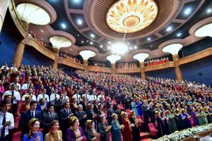 Mukamlar köşgünde döwlet Baştutanynyň «Türkmen alabaýy» atly kitabynyň neşir edilmegine bagyşlanan dabara geçirildi