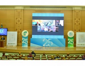 Rus dilinde neşir edilen «Türkmeniň döwletlilik ýörelgesi» atly kitabyň tanyşdyryş dabarasy