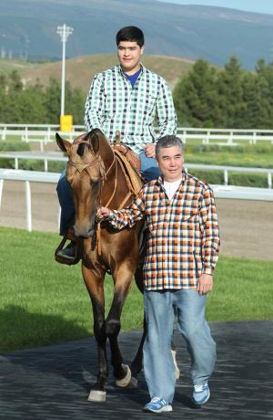 Sagdyn durmuş ýörelgesi – nesilleri terbiýelemek we dowamatlylyk däpleriniň ösdürilmegi