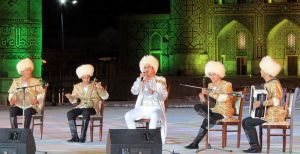 «Şark taronalari-2019» gözden geçirilişinde «Arçabil» toparynyň çykyşyna tomaşaçylar ýokary baha berdiler