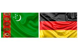 Telefon arkaly söhbetdeşlik