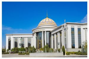 Türkmen döwlet uniwersitetiniň talyby «Merkezi Aziýanyň iň gowy talyby» adyna eýe boldy