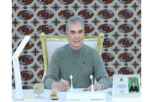 Türkmen halkynyň Milli Lideri, Türkmenistanyň Halk Maslahatynyň Başlygy Gahryman Arkadagymyz Arkadag şäheriniň gurluşygynyň barşy we taýýarlanan taslamalar bilen tanyşdy