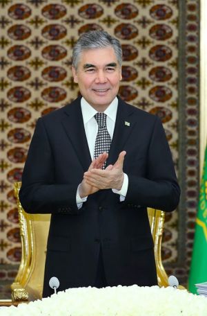 Türkmenistanyň Prezidenti Gurbanguly Berdimuhamedowyň Türkmenistanyň Ministrler Kabinetiniň giňişleýin mejlisinde eden çykyşy