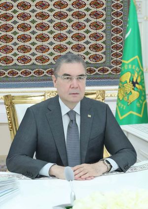 Türkmenistanyň Prezidenti höwesjeň aýdymçy ýaşlaryň telebäsleşigine gatnaşyjylara gutlag hatyny iberdi