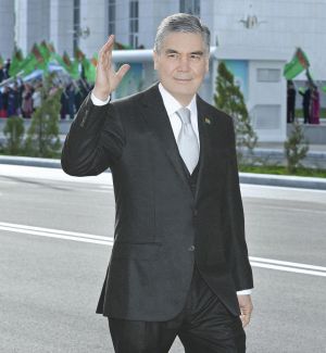 Türkmenistanyň Prezidenti paýtagtymyzda täze binalar toplumynyň açylyş dabarasyna gatnaşdy