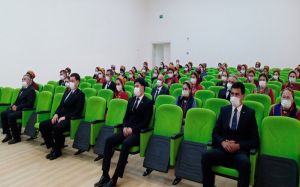 Ýaş nesil barada alada