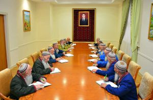 Ýurdumyzda Ýaşulular geňeşiniň mejlisi geçirildi